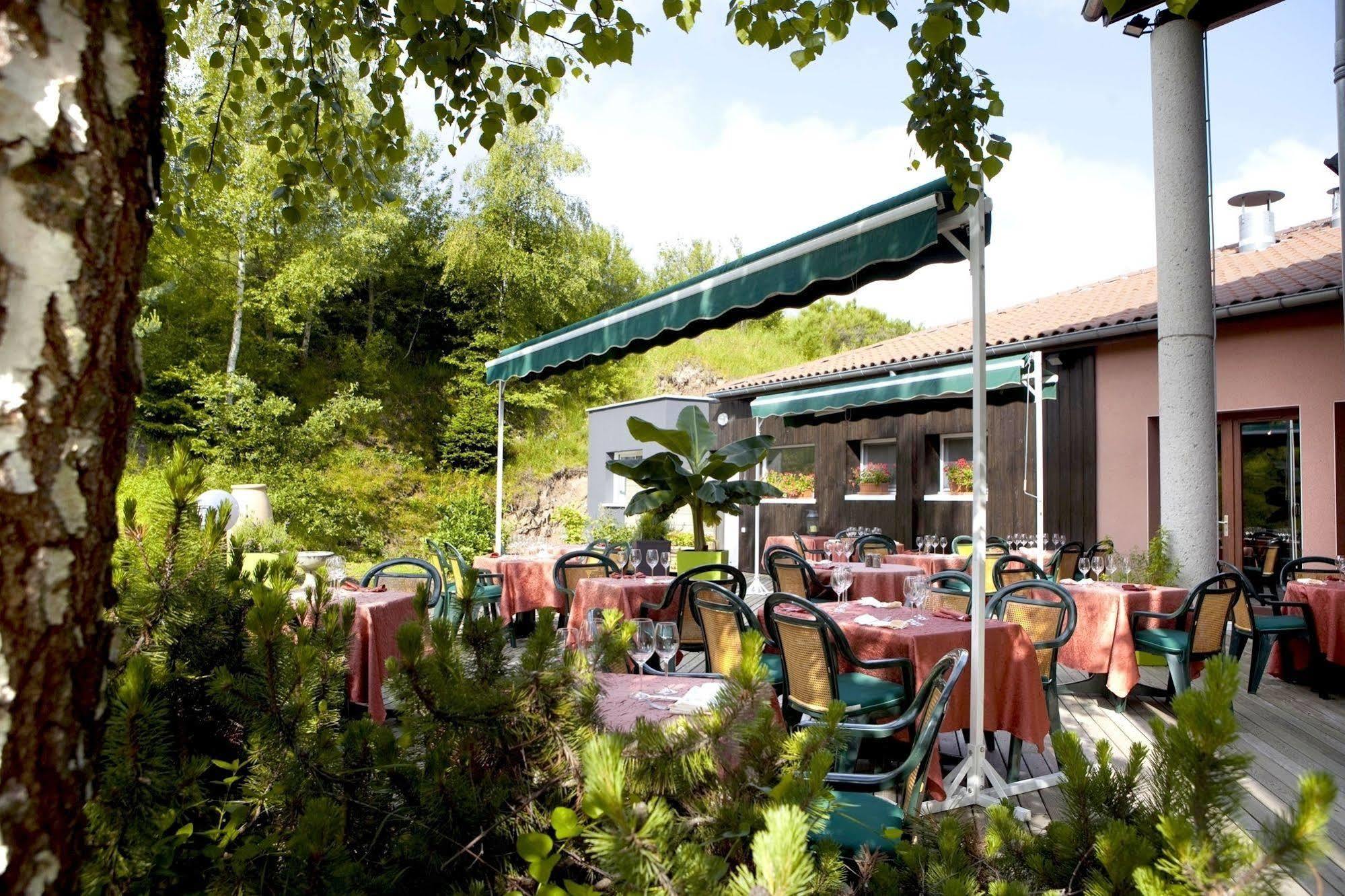 Hotel Restaurant La Tour Dunieres Экстерьер фото